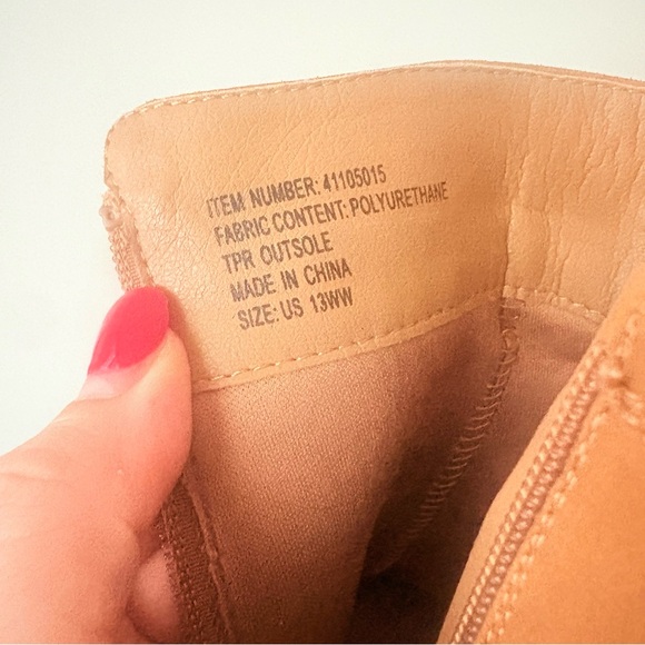 Torrid Cognac Platform Lug Chelsea Boots 13W - Picture 7 of 8